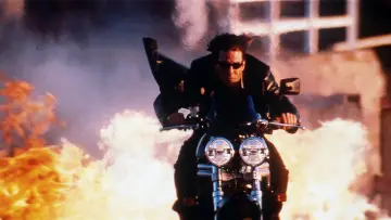 Backdrop to the movie "Mission: Impossible II" #1826309