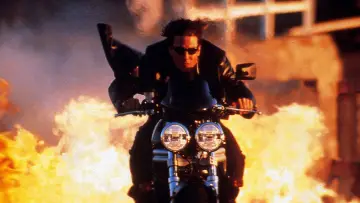 Backdrop to the movie "Mission: Impossible II" #638533