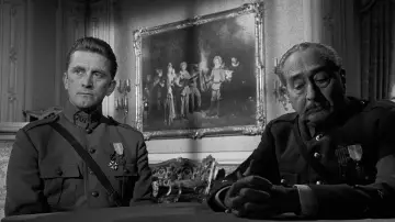 Backdrop to the movie "Paths of Glory" #1725413
