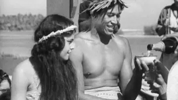 Backdrop to the movie "Tabu: A Story of the South Seas" #1138698