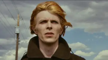 Backdrop to the movie "The Man Who Fell to Earth" #1746528