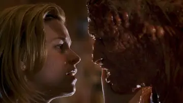 Backdrop to the movie "Slither" #788352
