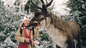 Backdrop to the movie "The Santa Clause 2" #879948