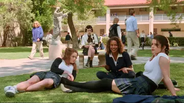 Backdrop to the movie "The Craft" #843626