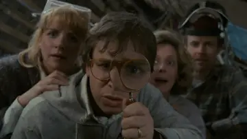 Backdrop to the movie "Honey, I Shrunk the Kids" #971450