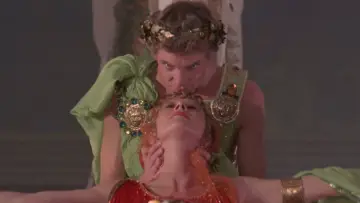 Backdrop to the movie "Caligula" #653184