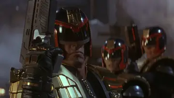 Backdrop to the movie "Judge Dredd" #682129