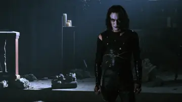 Backdrop to the movie "The Crow" #677018