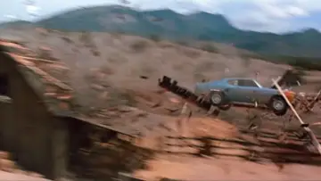 Backdrop to the movie "Convoy" #807210