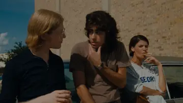 Backdrop to the movie "Dazed and Confused" #729434
