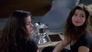 Backdrop to the movie "Dead Ringers" #898174