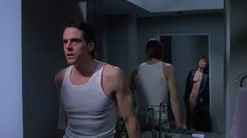 Backdrop to the movie "Dead Ringers" #898187