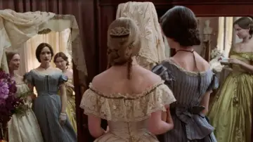 Backdrop to the movie "Little Women" #855378
