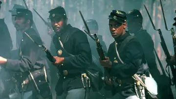 Backdrop to the movie "Glory" #212138