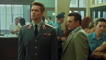 Backdrop to the movie "Red Heat" #1630456