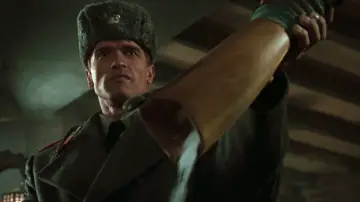 Backdrop to the movie "Red Heat" #1630459