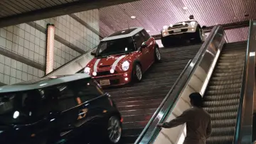 Backdrop to the movie "The Italian Job" #1796883
