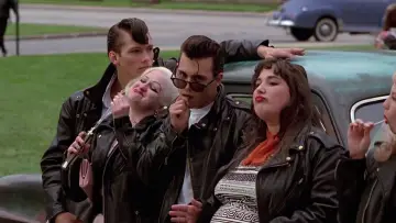 Backdrop to the movie "Cry-Baby" #1307715