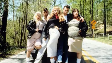 Backdrop to the movie "Cry-Baby" #817202