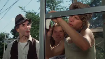 Backdrop to the movie "Friday the 13th Part 2" #1531930