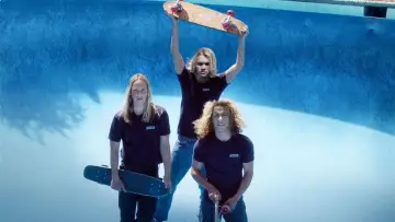 Backdrop to the movie "Lords of Dogtown" #238534