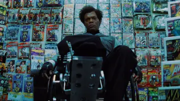Backdrop to the movie "Unbreakable" #845753