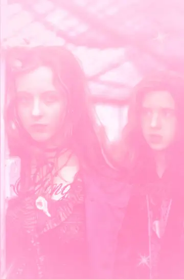Poster to the movie "Ginger Snaps" #1164939