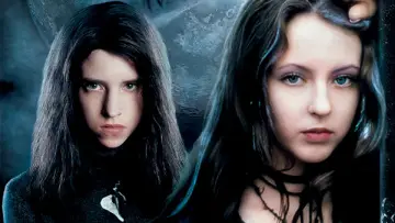 Backdrop to the movie "Ginger Snaps" #858909