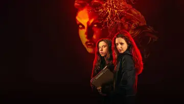 Backdrop to the movie "Ginger Snaps" #977305