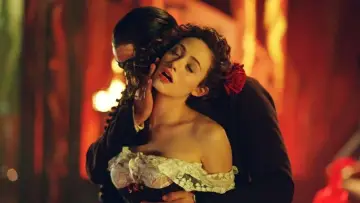 Backdrop to the movie "The Phantom of the Opera" #657317