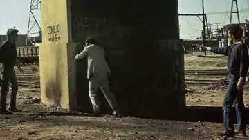 Backdrop to the movie "To Live and Die in L.A." #979550