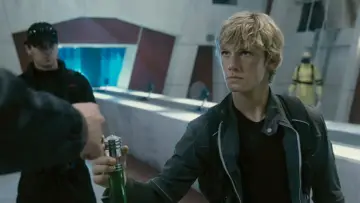 Backdrop to the movie "Stormbreaker" #1549266