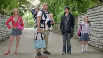 Backdrop to the movie "The Pacifier" #306059