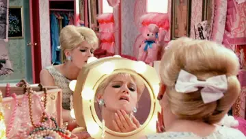 Backdrop to the movie "Hairspray" #1289654
