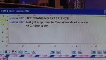 Backdrop to the movie "New York Minute" #1000483
