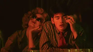 Backdrop to the movie "Chungking Express" #751337