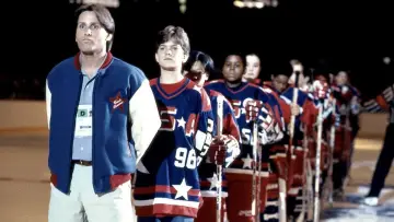Backdrop to the movie "D2: The Mighty Ducks" #411347
