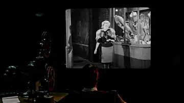 Backdrop to the movie "Peeping Tom" #948577
