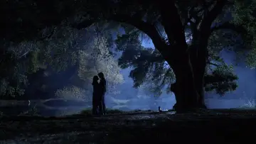 Backdrop to the movie "The Princess Diaries 2: Royal Engagement" #807198