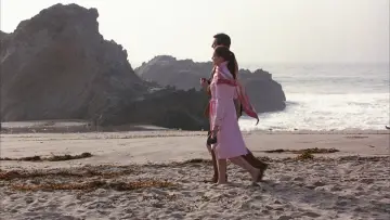 Backdrop to the movie "The Princess Diaries 2: Royal Engagement" #807206