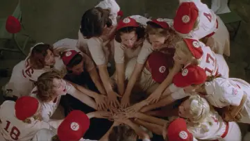 Backdrop to the movie "A League of Their Own" #740499