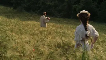 Backdrop to the movie "A Room with a View" #247784