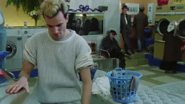 Backdrop to the movie "My Beautiful Laundrette" #1122149