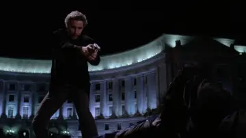 Backdrop to the movie "Manhunter" #1212483