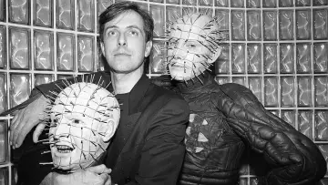 Backdrop to the movie "Hellraiser III: Hell on Earth" #1202016