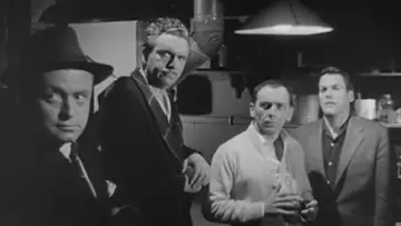 Backdrop to the movie "Invasion of the Body Snatchers" #715468