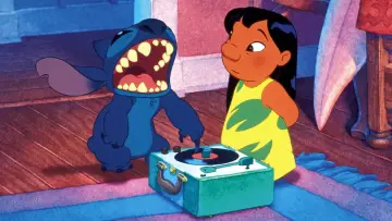 Backdrop to the movie "Lilo & Stitch" #594596