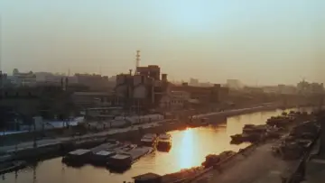 Backdrop to the movie "Suzhou River" #533904