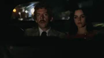 Backdrop to the movie "Invasion of the Body Snatchers" #922649