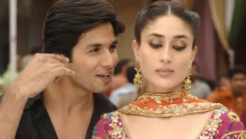 Backdrop to the movie "Jab We Met" #417713